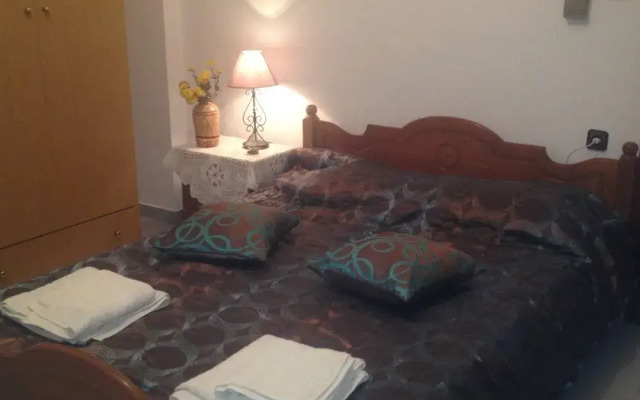 Ioannis Avrades Apartments