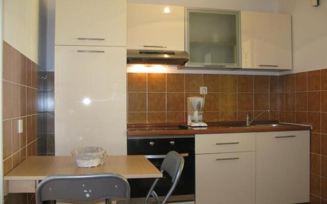Apartments Pende 3122