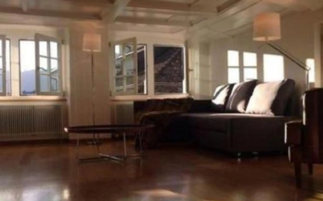 Lake Side Location Bellevue