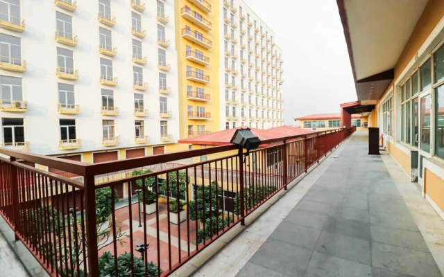 Hotel Grand 81