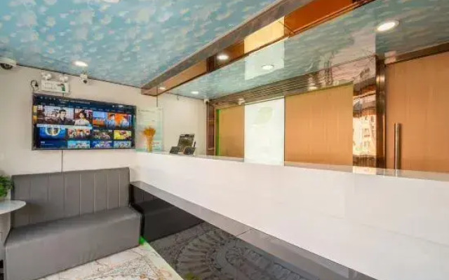 Mini Season Hotel (Shanghai Capitalong Dreams Yuanzhuang Park)