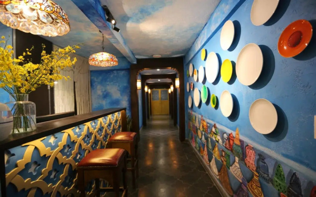 Aquarizon Boutique Hostel & City Bar