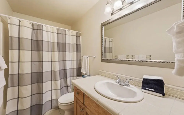 Fairway Village 8 3 Bedroom Condo