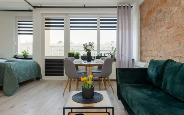 Grójecka Studio Warsaw by Renters