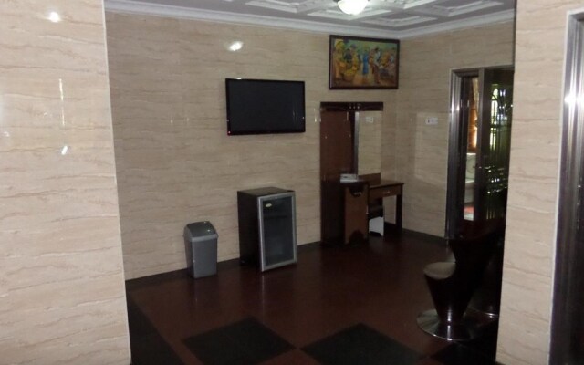 Cynergy Suites Festac Town