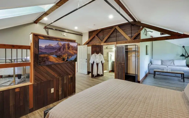 Cartier Mansion B&B