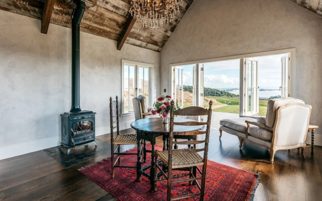 Mudbrick Cottages