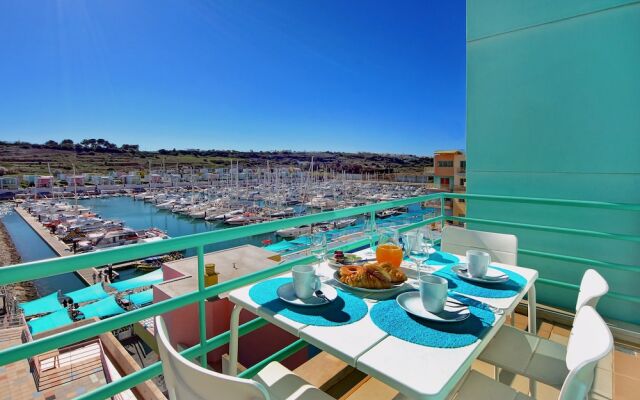 Marina Bay Residence