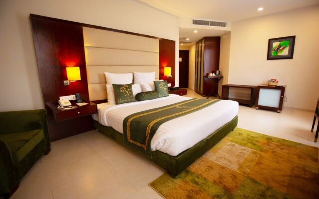 Nine Tree Luxury Hotel & Suites Lahore