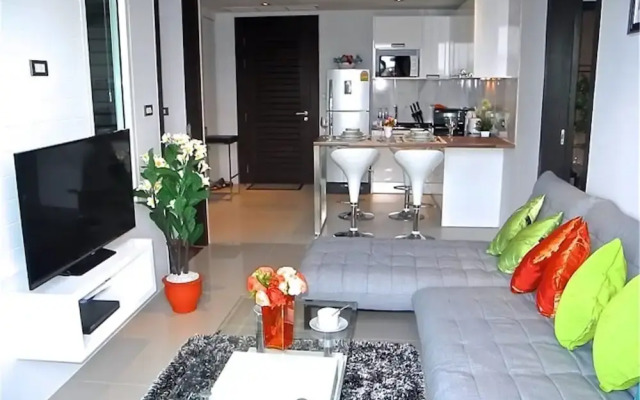 Emerald Patong 2 bedrooms Apartment with Terrace
