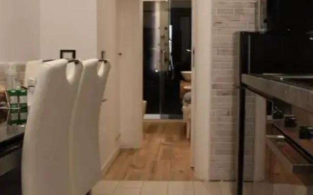Jacuzzi apartament by parmacentro b&b