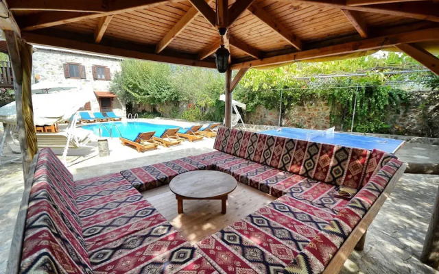 KAY7200 Villa Ilayda 4 Bedrooms