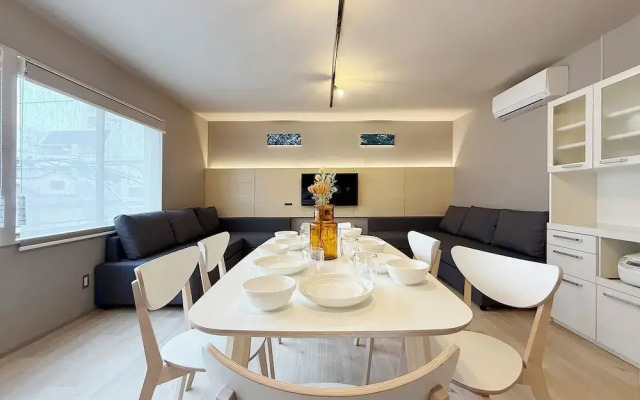 Reno bld 301