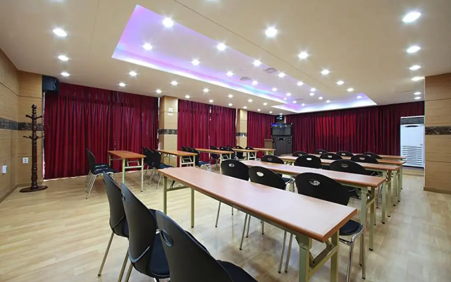 Seocheon Ssangdo Pension