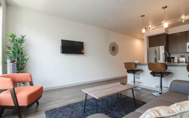 Capitol Hill Suites by Luxe Hubs