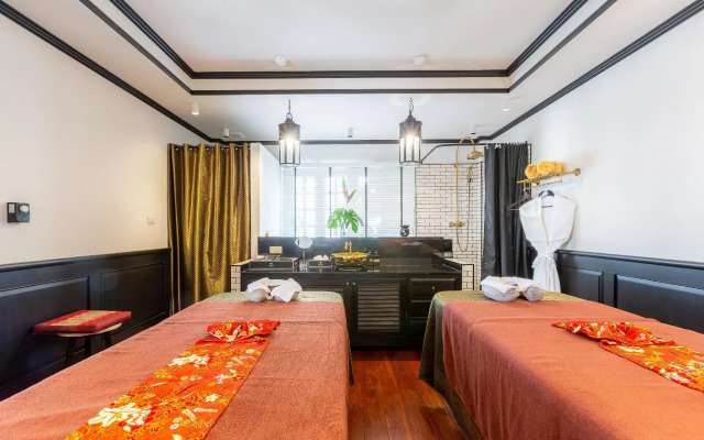 MORA Boutique Hotel