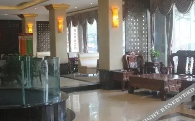 Yuntian Hotel