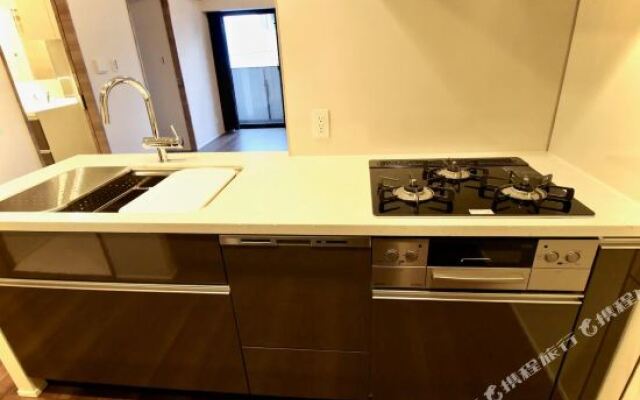 Akasaka Residence 602