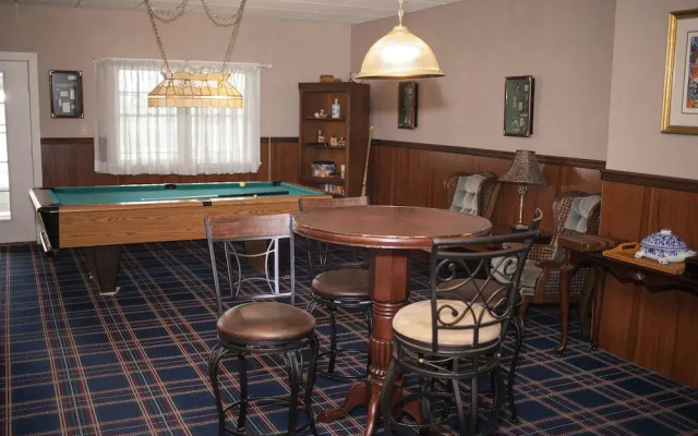 Long House Manor B And B