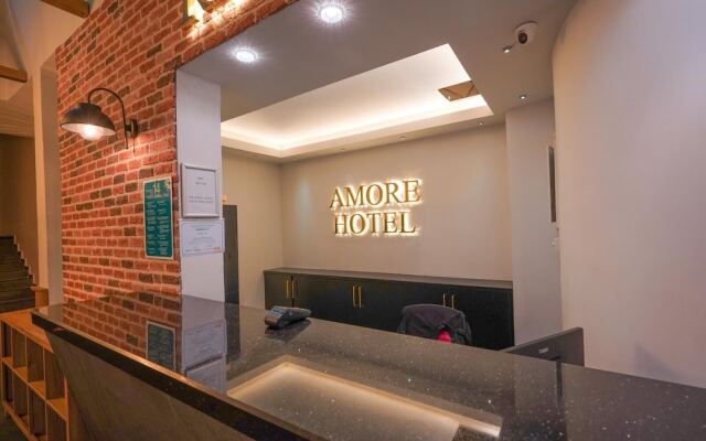 Amore Hotel