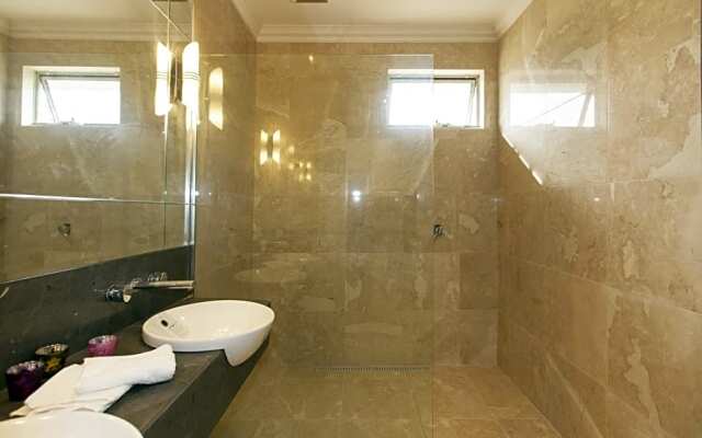 Grampians Manor House