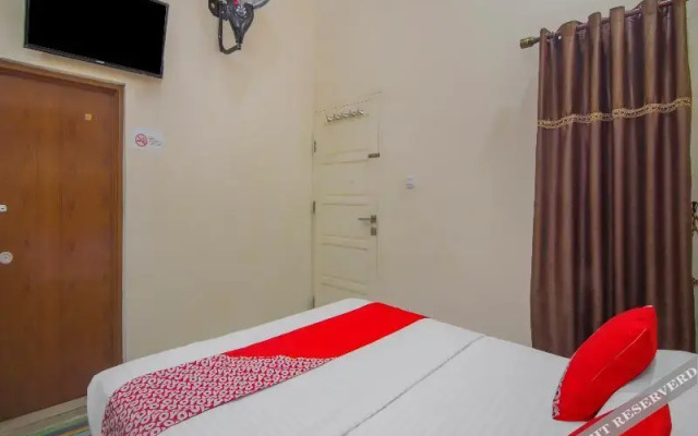 OYO 90327 Hotel Faradisa Syariah