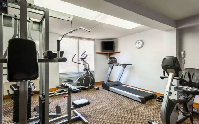 Studio 6 Suites Tupelo, MS - North