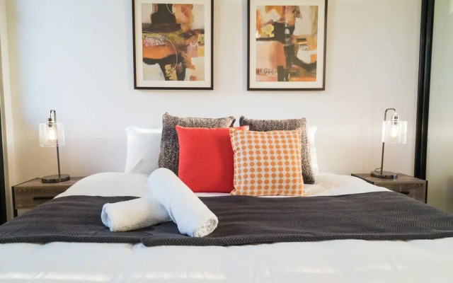 Phoenix on Curzon - Rejuvenate Stays