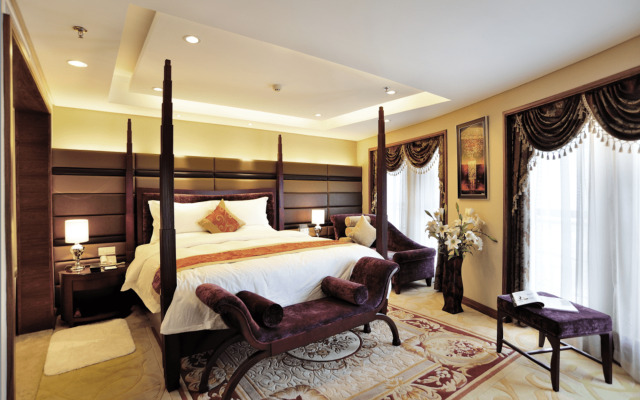 Roying Hotel