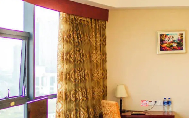 Vienna Longgang Hotel