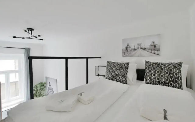 Standard Aparmtent by Hi5 - Brody street