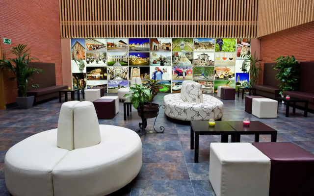 ELE Enara Boutique Hotel