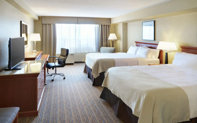 Holiday Inn Hotel & Suites London by IHG