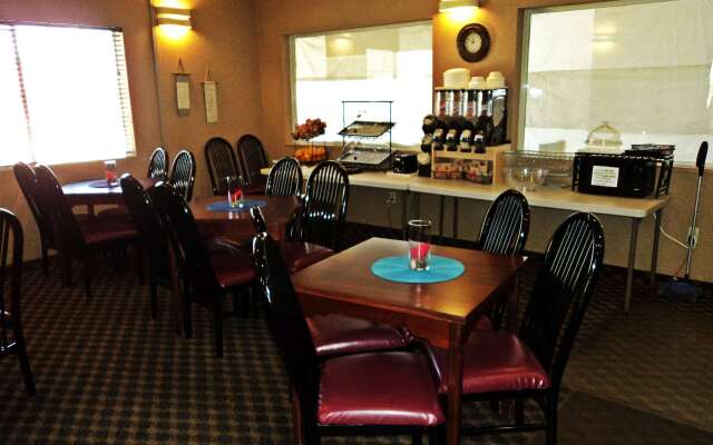 Travelodge by Wyndham Carlsbad NM