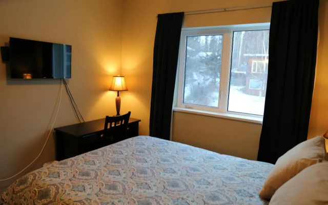 Downtown Whitehorse Deluxe 2 Bedroom Condo