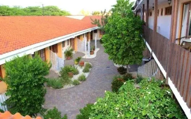 Camacuri Apartments
