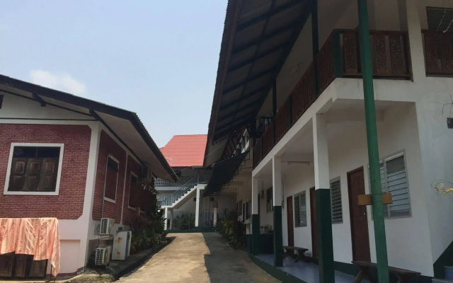 Rom Thai Guesthouse