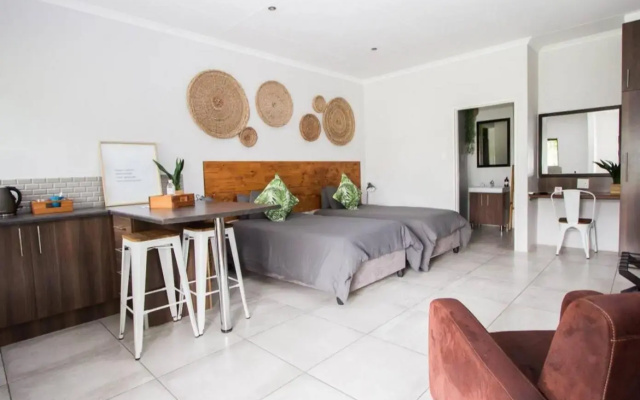 Maxton Boutique Hotel