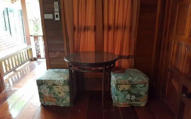 Comfy Lodge Resort