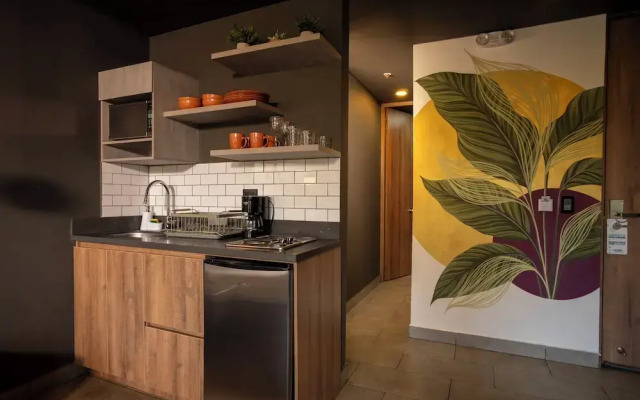 Los Patios Cool Living