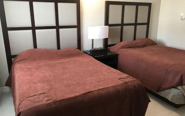 Paris Hotel