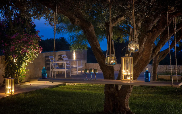 Bohemian Blue Crete