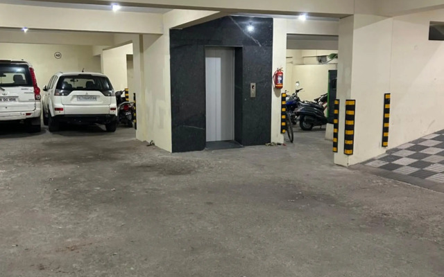 Home to explore Food, History & Shopping