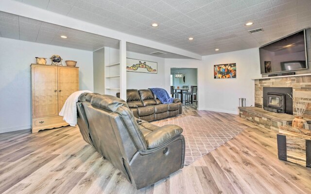 Stylish Basecamp 6850' Near Downtown Williams!