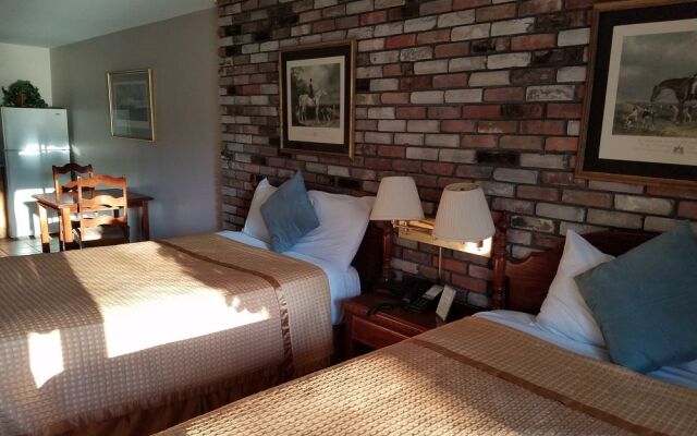 The Carriage House Inn