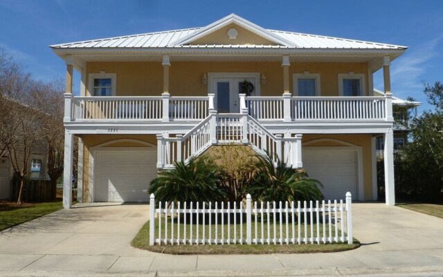 Orange Beach Waterfront