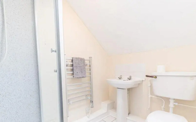 24hr Check-in Pet-friendly Apartment Fast Wifi