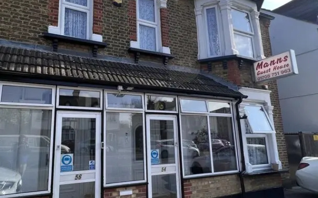 Manns Guest House