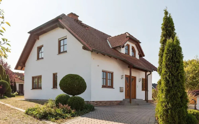 Modern Holiday Home in Willersdorf with Spa