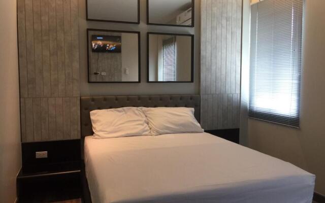 Chics Resort ชิคส์รีสอร์ท